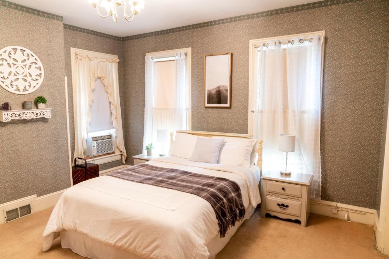 Charming Executive Victorian Mansion W/ Free Parking - Near Bucknell Villa Milton Eksteriør bilde