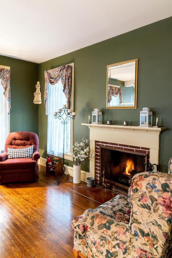 Charming Executive Victorian Mansion W/ Free Parking - Near Bucknell Villa Milton Eksteriør bilde