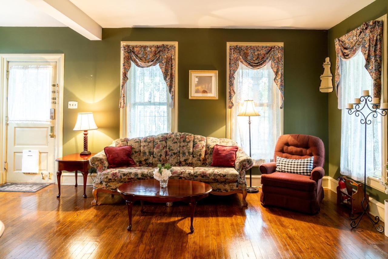 Charming Executive Victorian Mansion W/ Free Parking - Near Bucknell Villa Milton Eksteriør bilde
